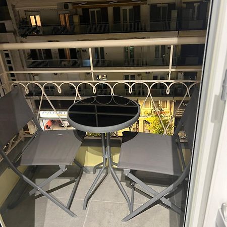 Km53 Luxury Apartments 테살로니키 외부 사진