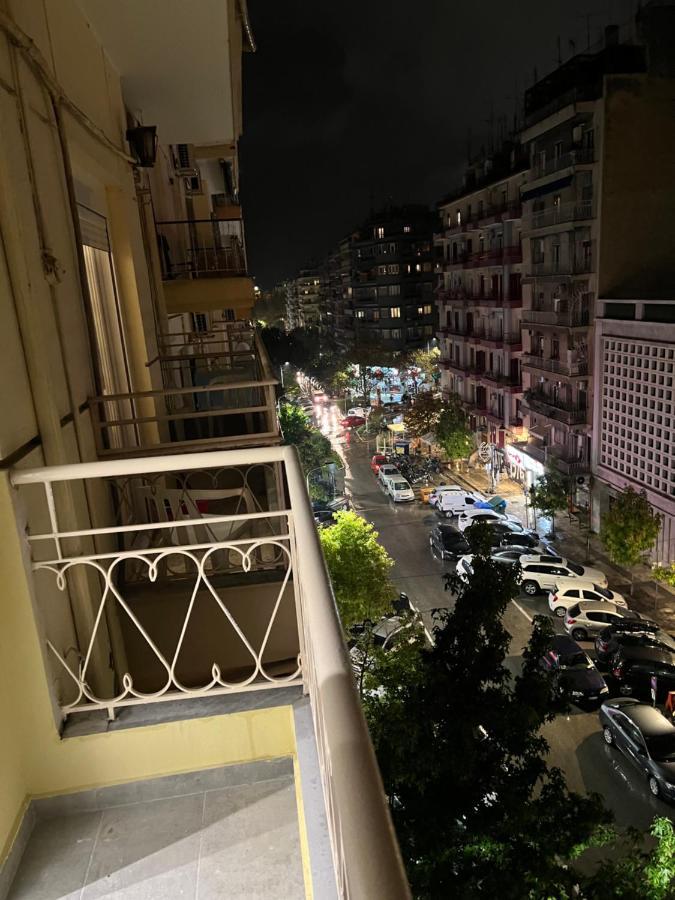 Km53 Luxury Apartments 테살로니키 외부 사진