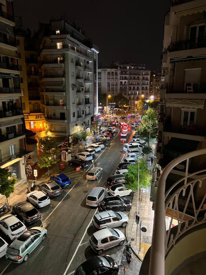 Km53 Luxury Apartments 테살로니키 외부 사진
