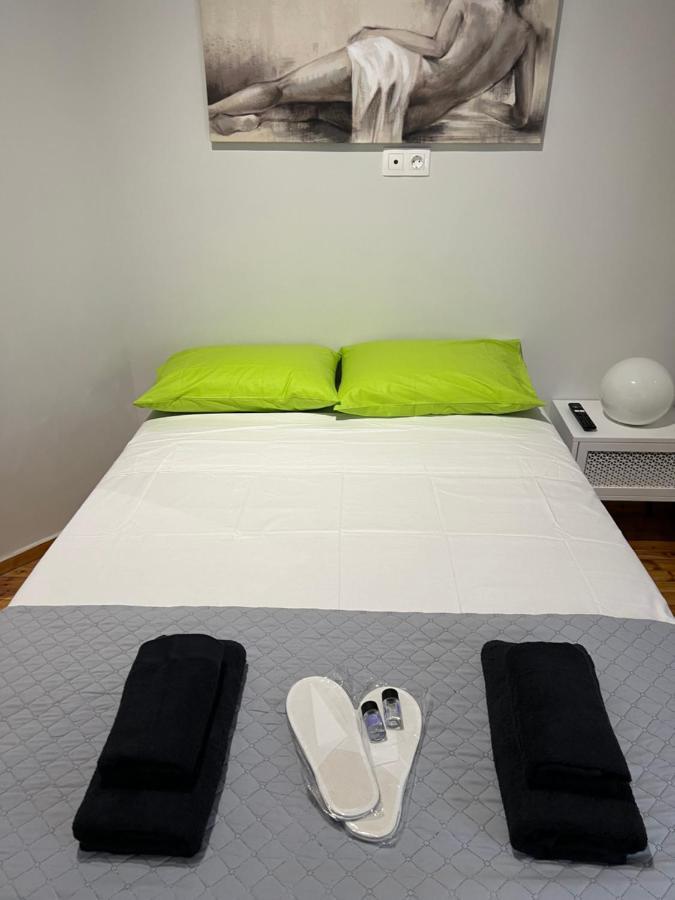 Km53 Luxury Apartments 테살로니키 외부 사진